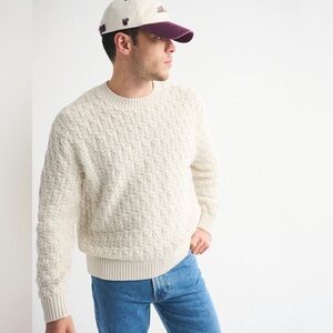 Abercrombie & Fitch Cable Crew Sweater